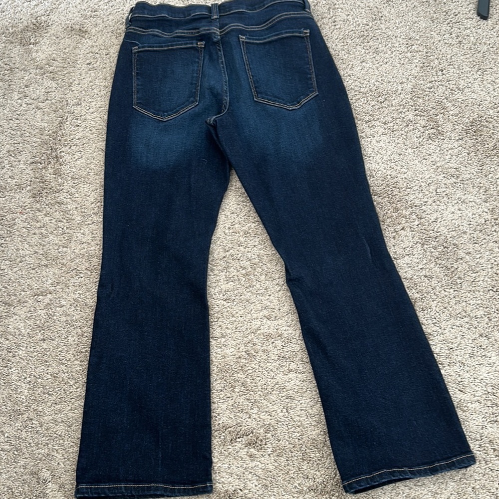 Banana Republic Mid-Rise Crop Flare Utility Jean size 28 Dark Wash - Picture 3 of 4